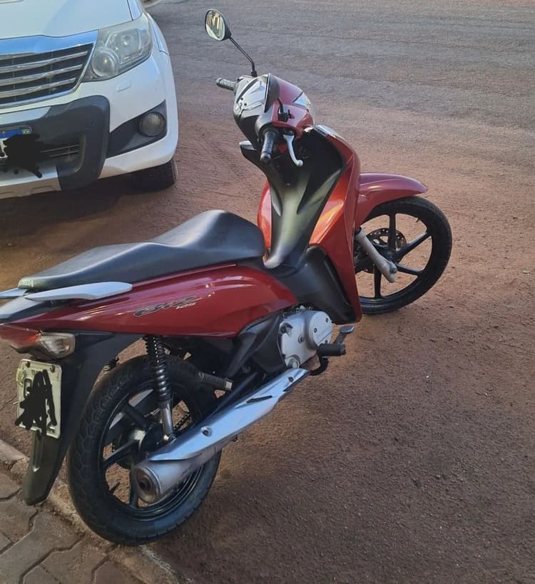 Biz 125 muito conservada 
