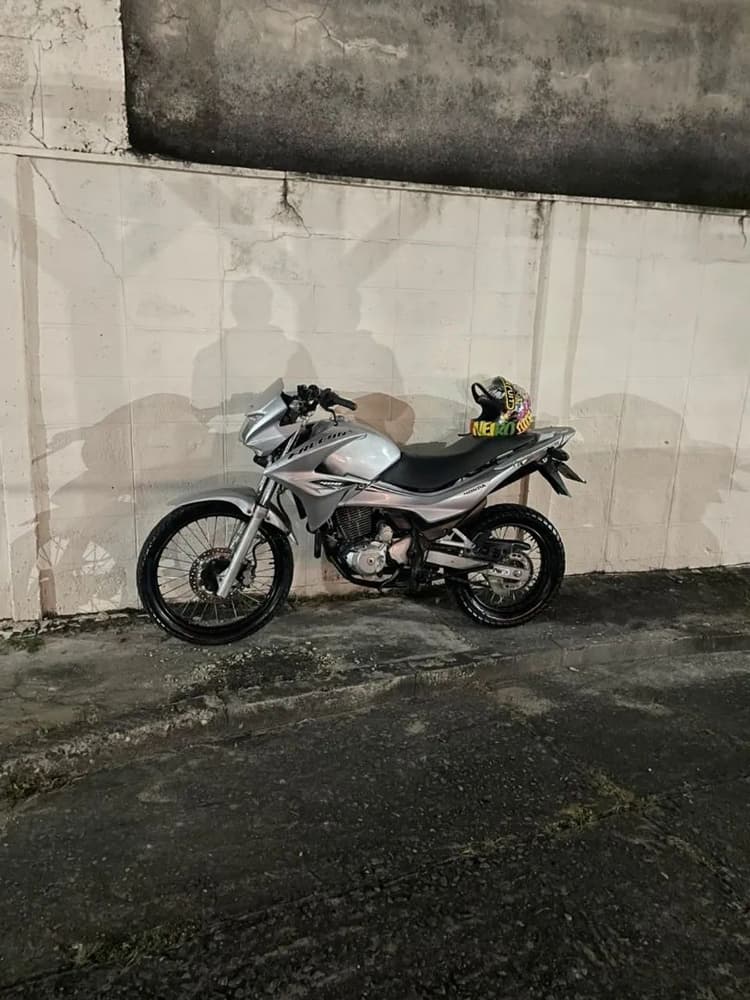 Honda falcon 400 