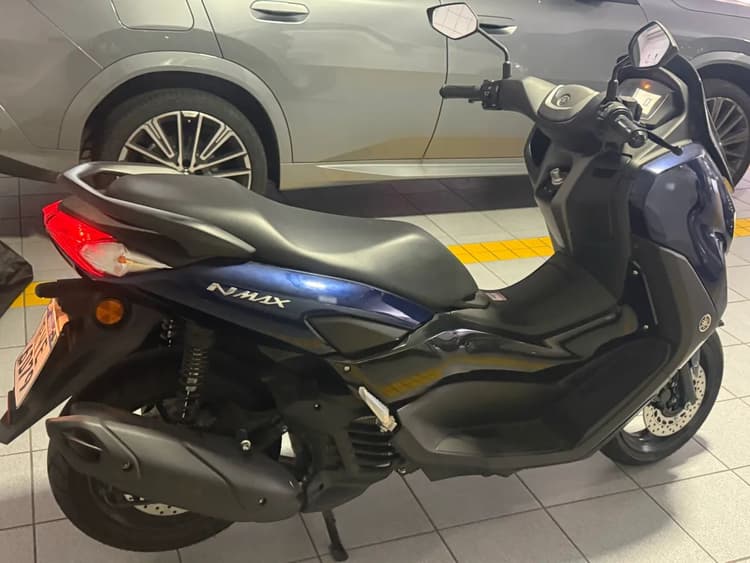 Nmax 160 -  1.160km- igual a zero