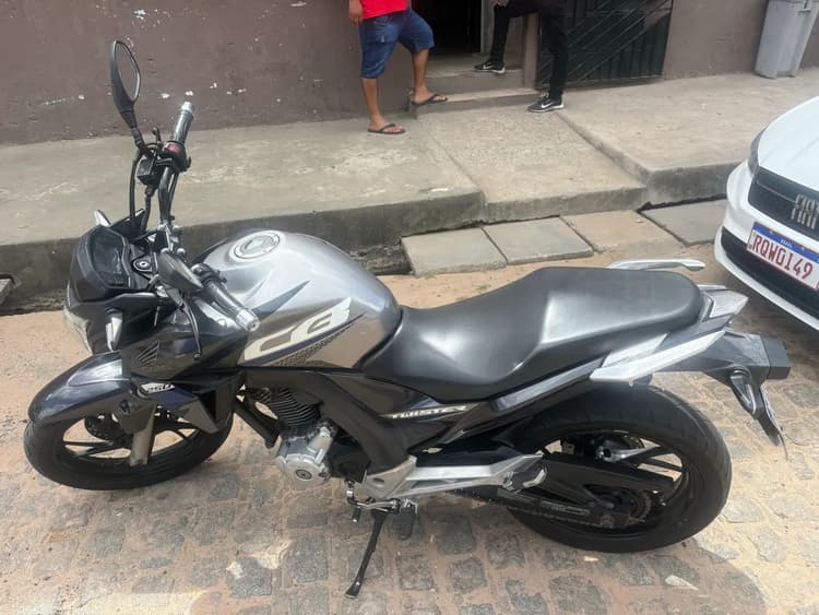 Moto Cb 250 twister
