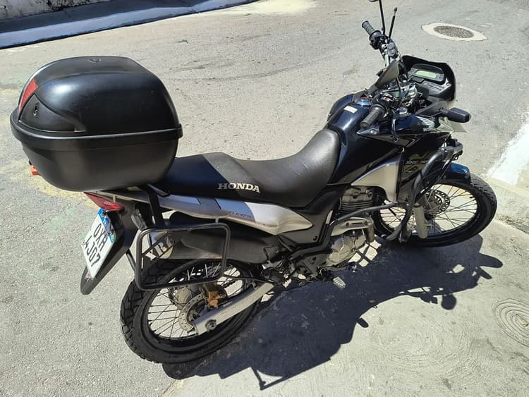 XRE 300 2014