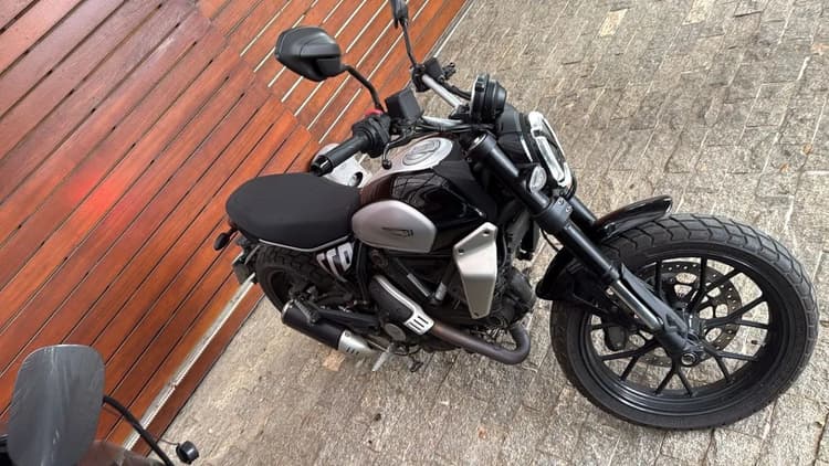 Ducati Scrambler Icon 2025