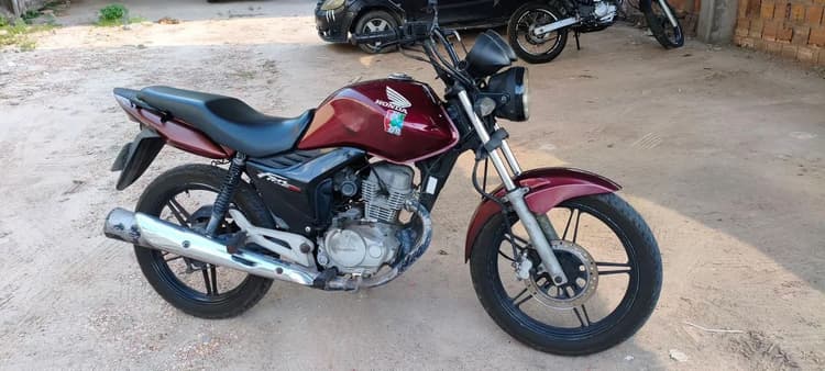 Moto impecável!