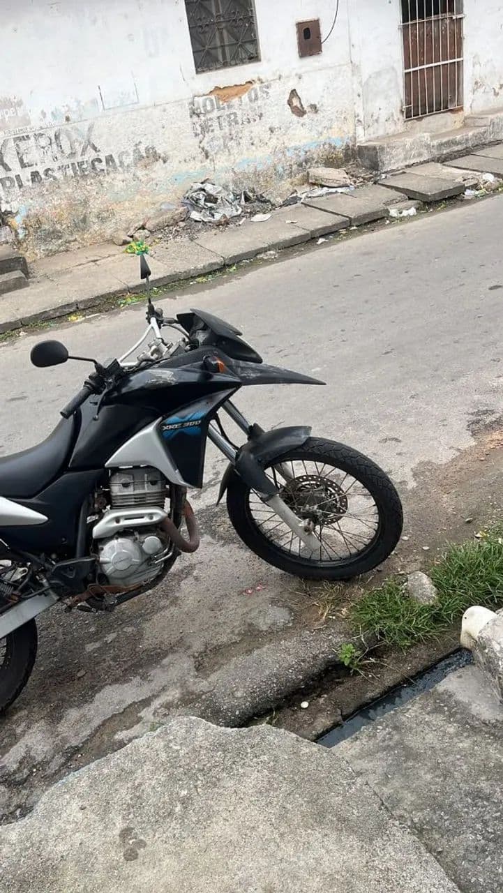 XRE 300 ACEITO PROPOSTAS  