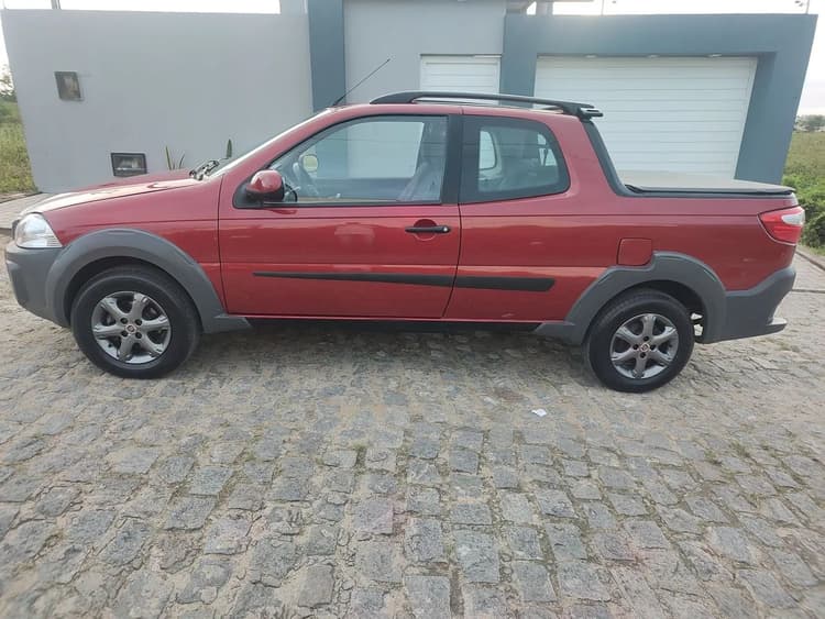 Fiat Strada Working 1.4 MPI Fire Flex 8V CD 2012