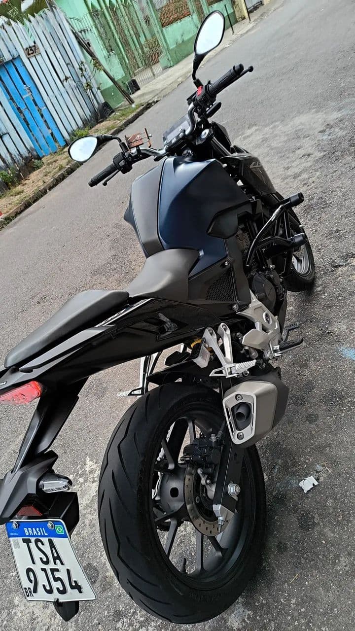 Cb 300 km 5000