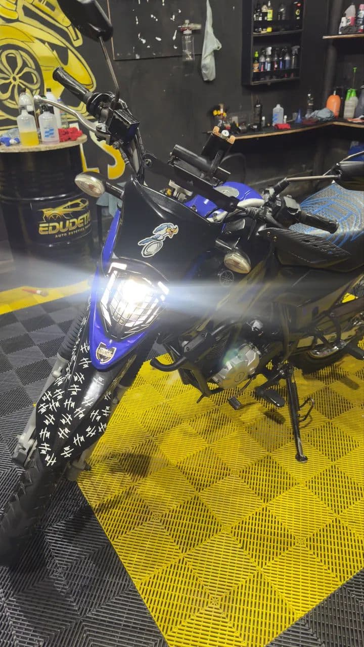 Crosser 2024 Z  