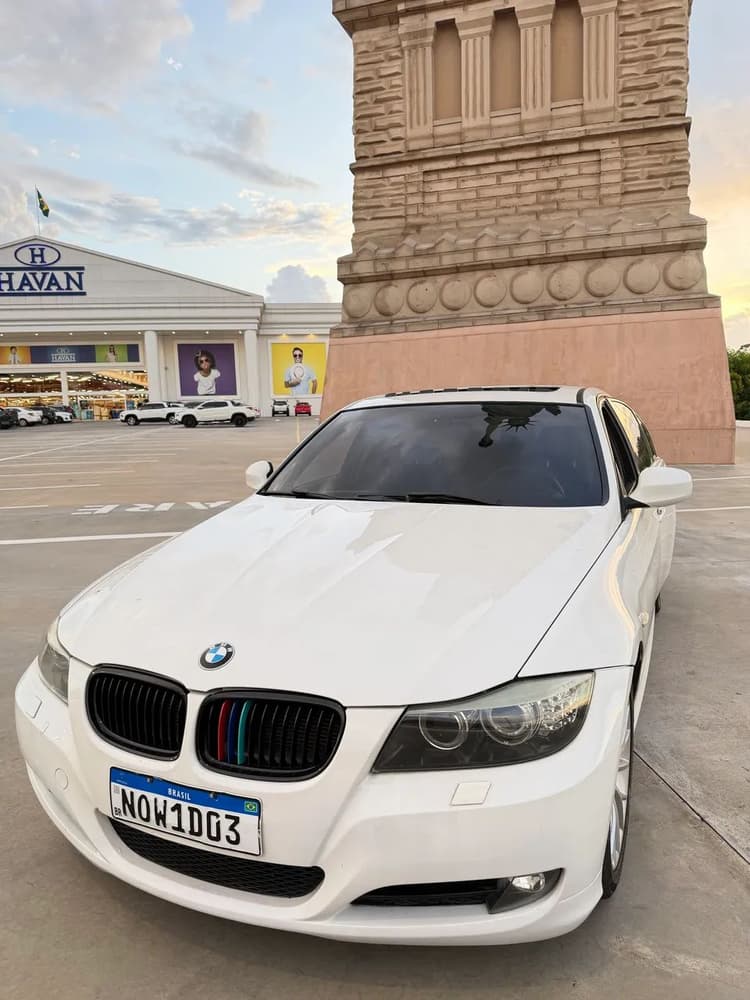 BMW 320I A 2011
