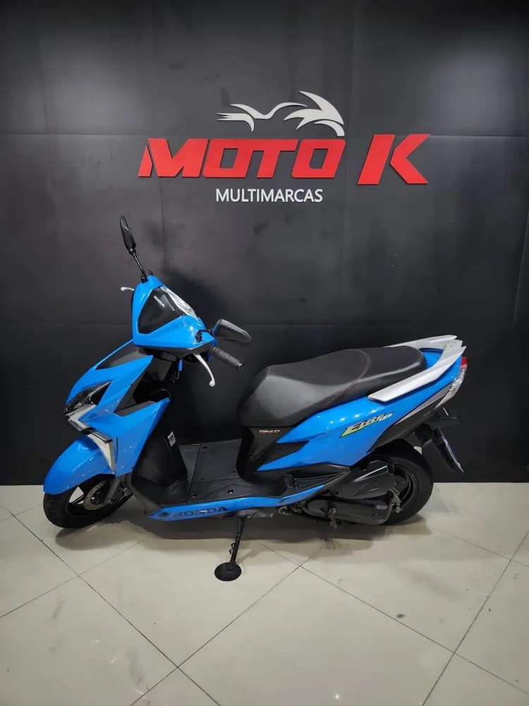 Linda elite com 13mil km