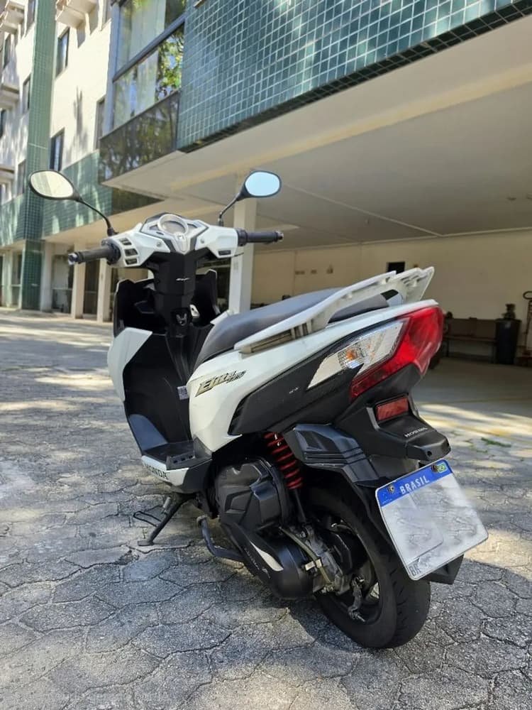 Honda elite 125