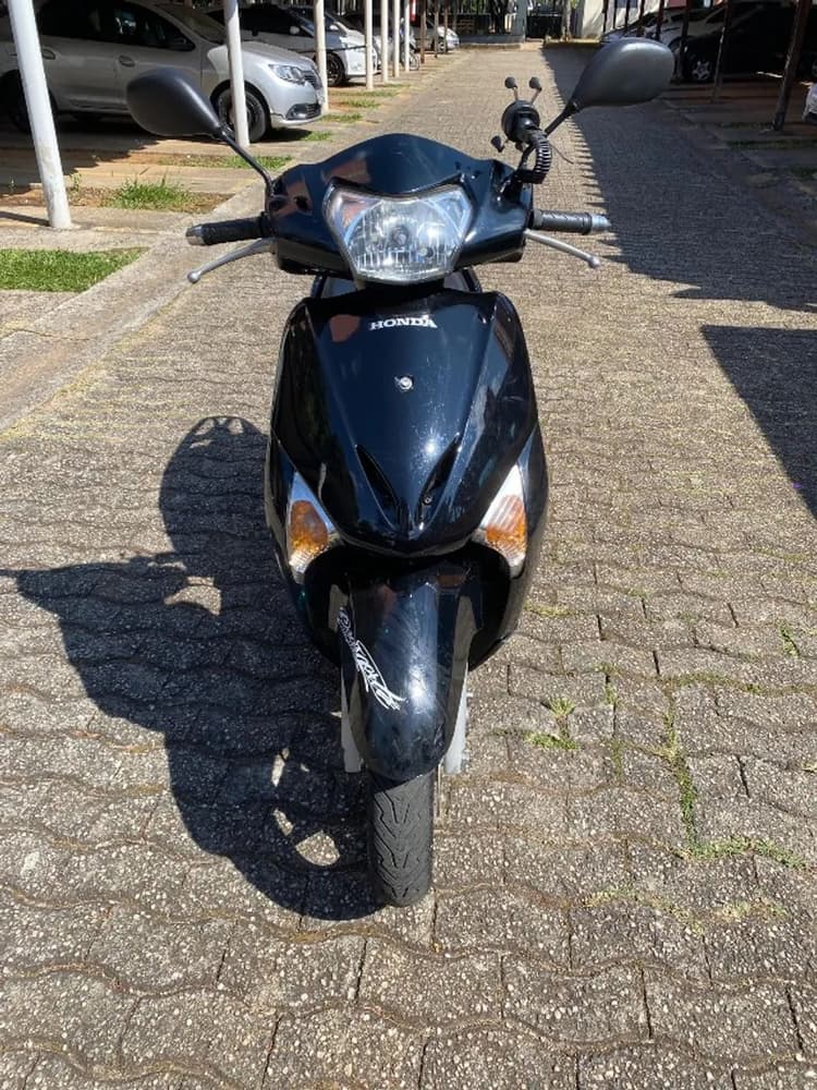 Honda lead 2012 