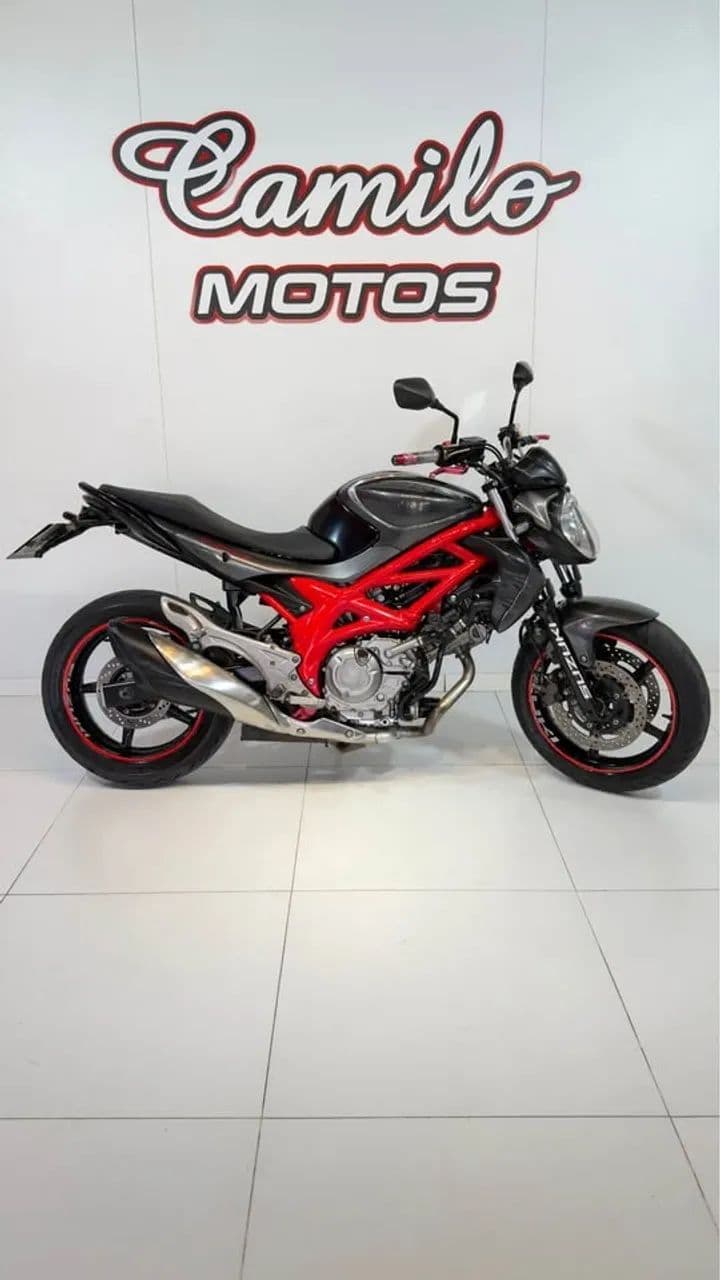 GLADIUS 650  IMPECAVEL