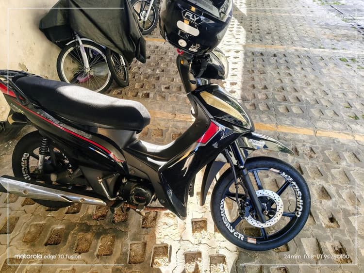 Jet 125 R$6.200 ZAP (79) 99941-1639