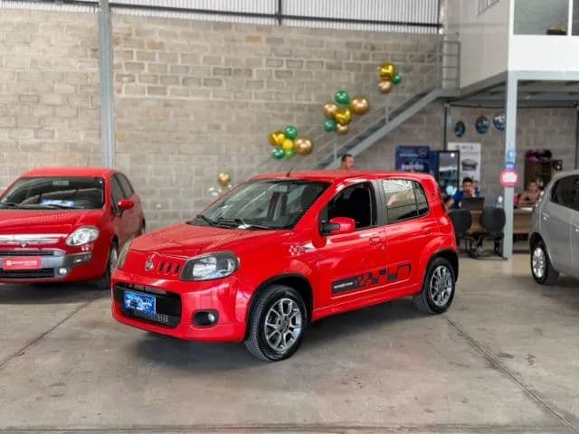 Fiat Uno Sporting 1.4 EVO Fire Flex 8V 4P 2012