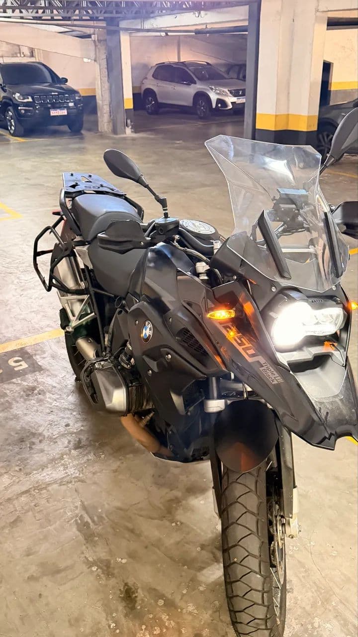 A mais nova BMW da OLX 