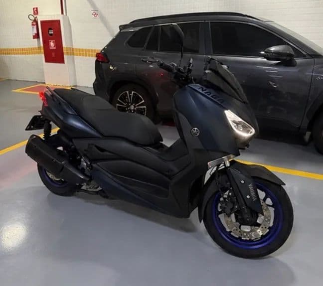 Xmax 250 único dono 