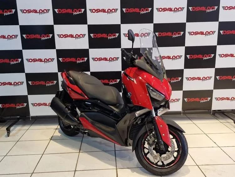 YAMAHA XMAX 2024