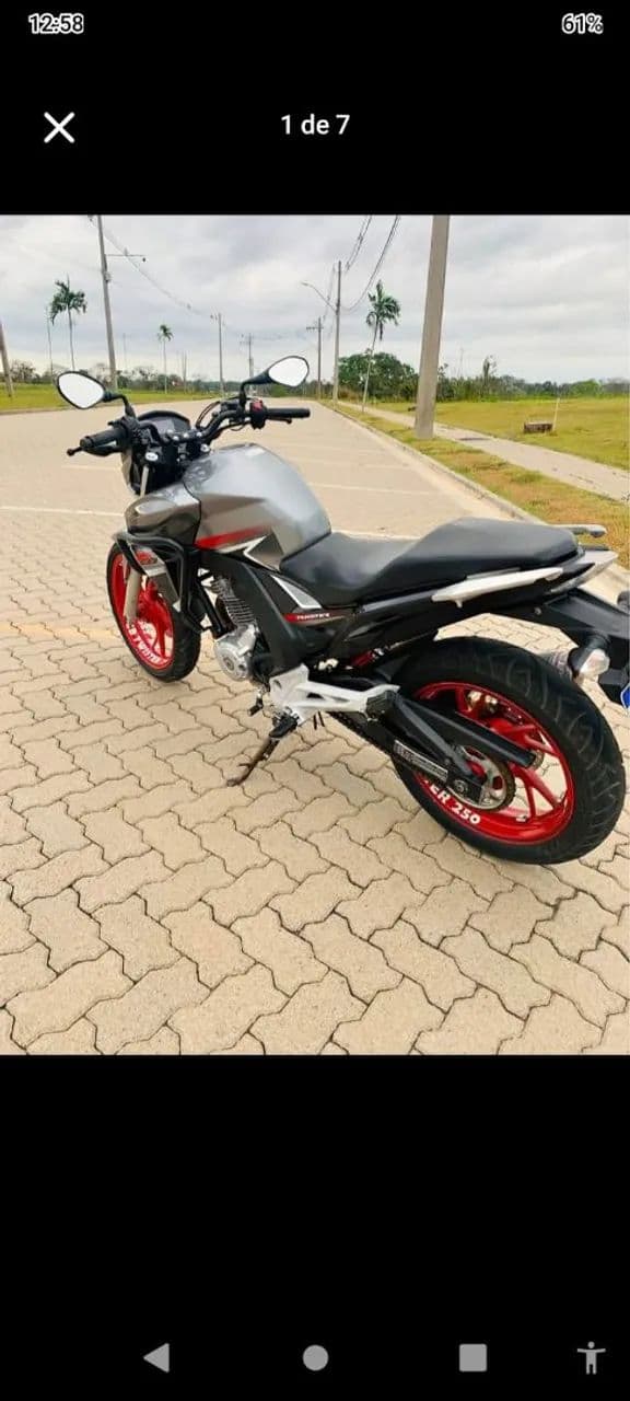 Vendo semi Nova 