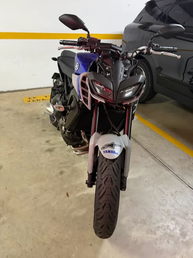 Mt 09 