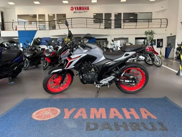 FZ25 CONNECTED PRONTA ENTREGA