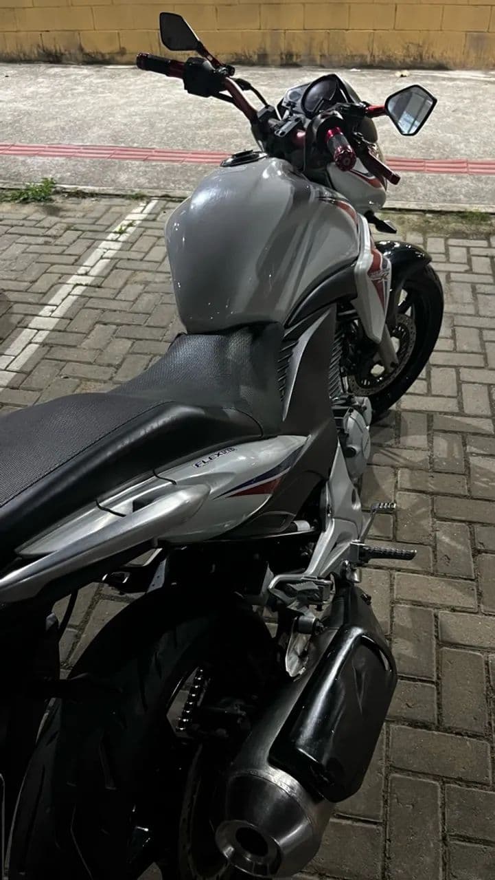 Vendo CB300R 2015
