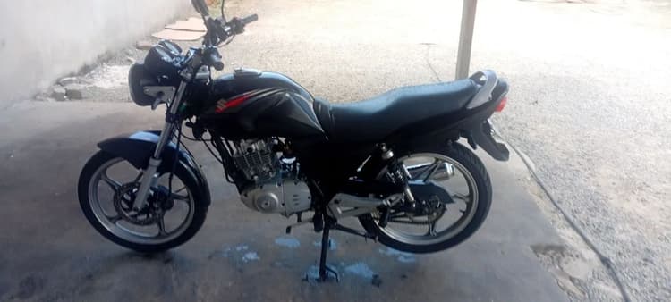 Suzuki Yes 2009 