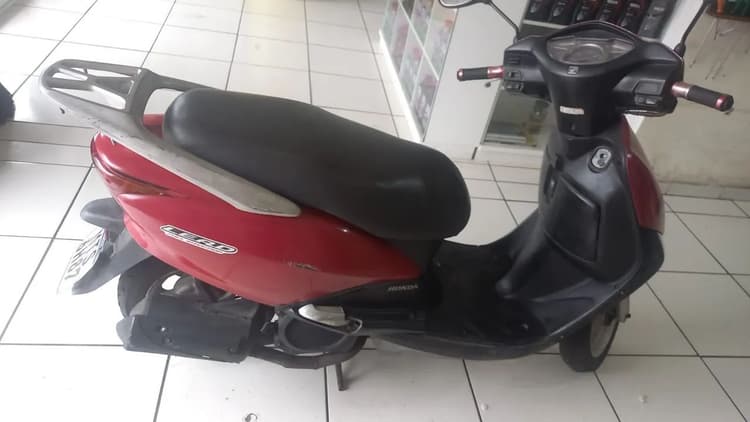 Honda leal 