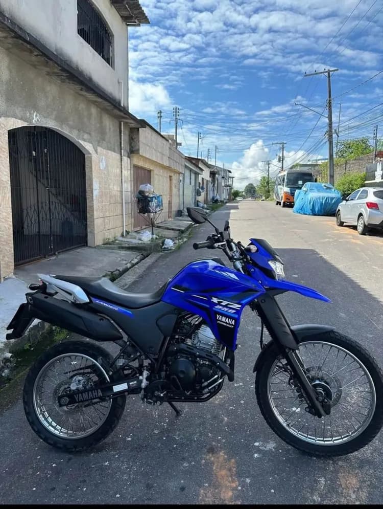 YAMAHA A VENDA 