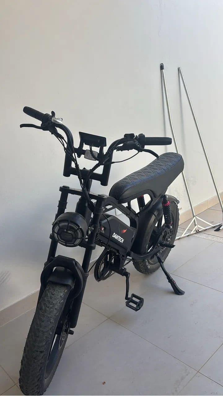 V9 MAX 1000W