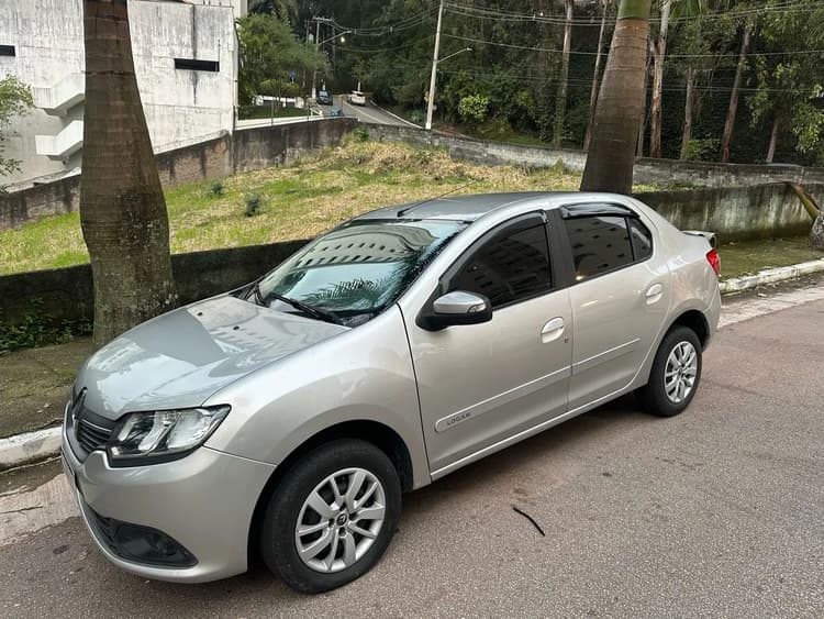 Renault Logan Expression Hi-flex 1.6 8V 4P 2017