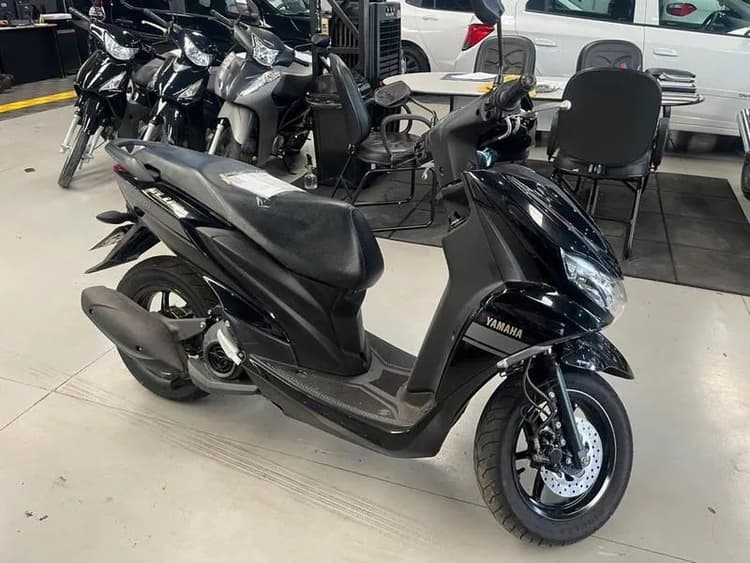 YAMAHA FLUO 125 2024
