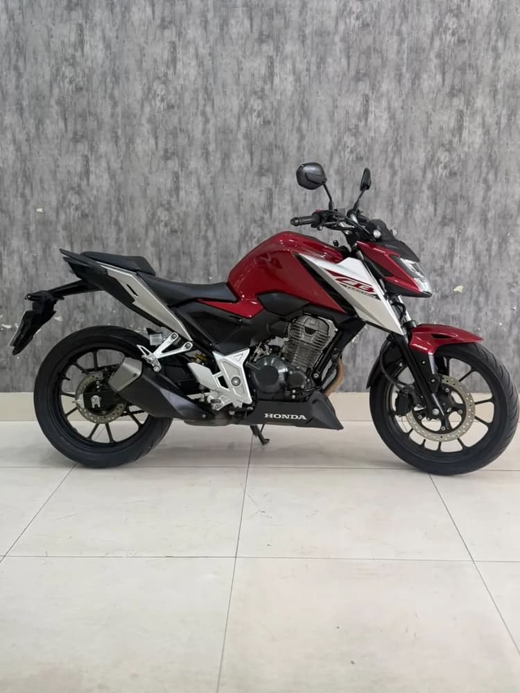 CB 300f