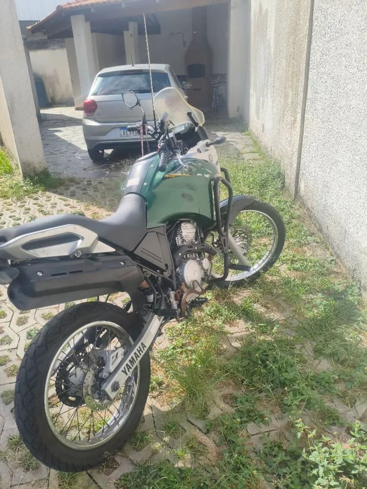 Tenere 250 ano 2018