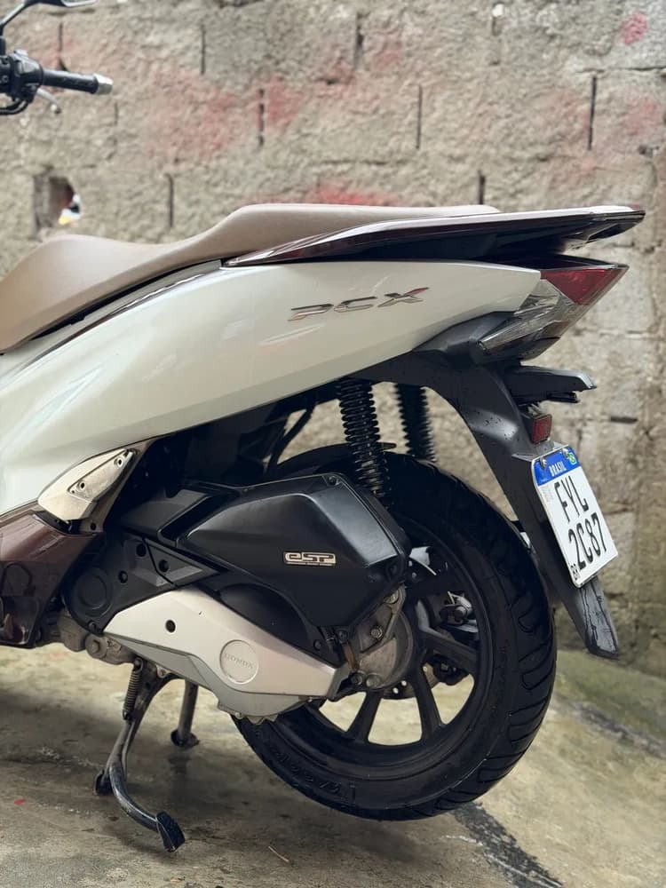 Pcx Dlx 2021