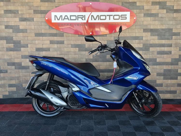 Honda PCX 150 149 cc 