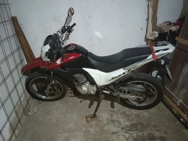 Vende- se moto Bros 160 