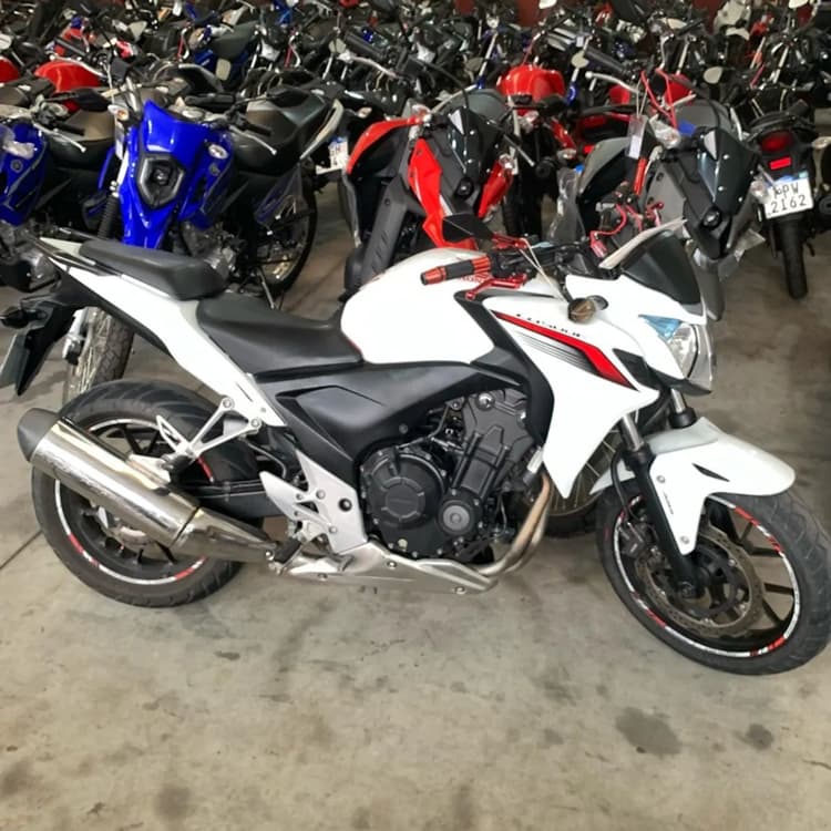 Honda CB 500F 450 cc 