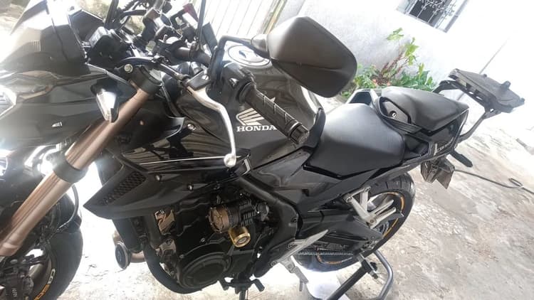 CB500f 