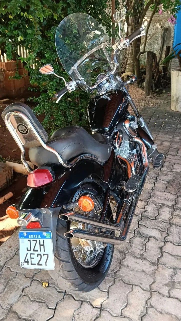 Honda shadow 600 cc