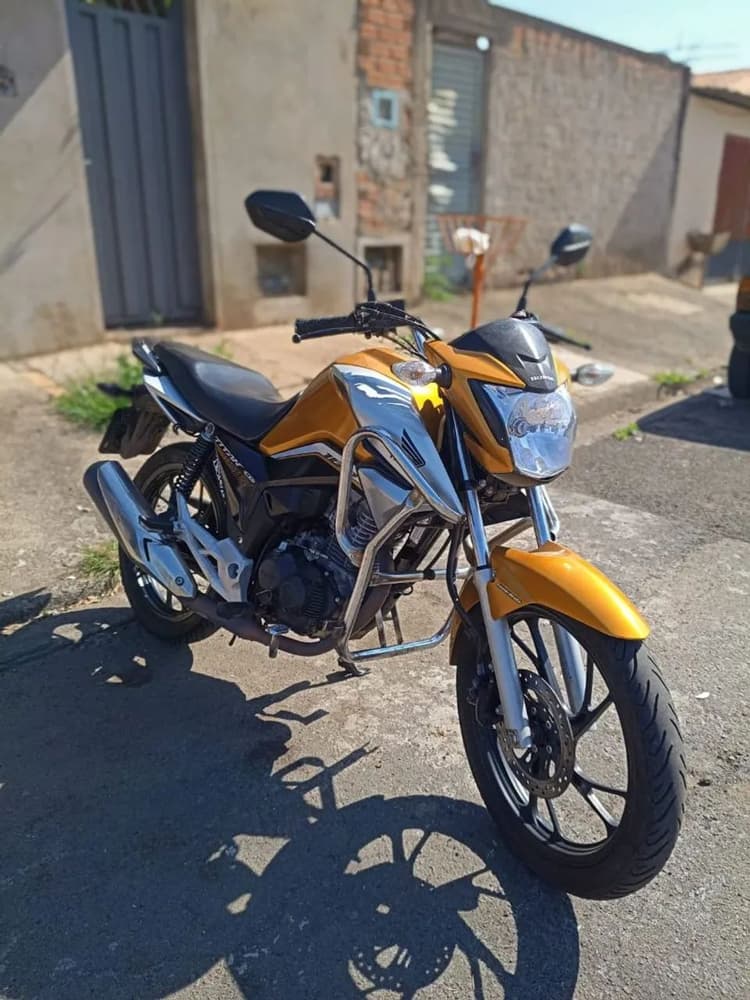 Titan 160 