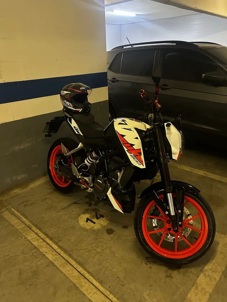 KTM Duke 200 - excelente estado