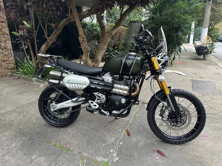 Triumph Scrambler 1200 XE 