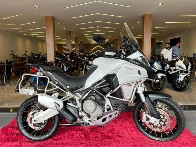 DUCATI MULTISTRADA 1200 ENDURO
