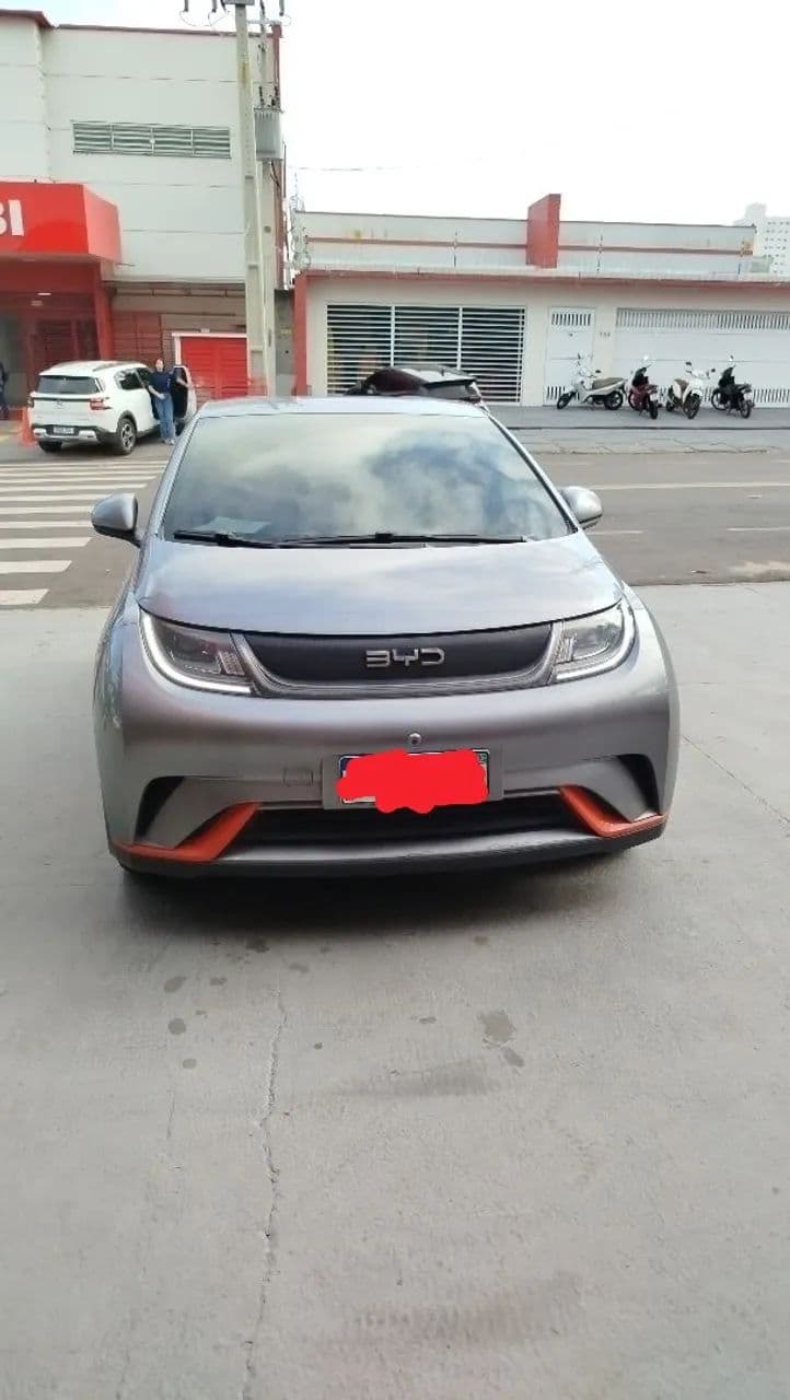 BYD Dolphin EV (Elétrico) 2026