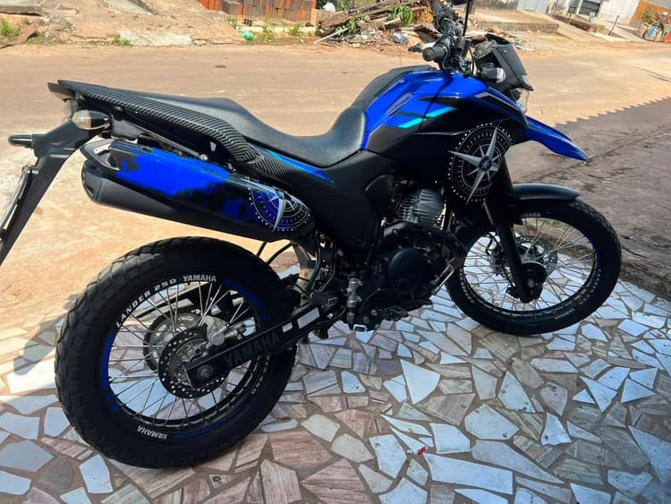 Vendo Lander 250 ou Troco por Carro Dou volta