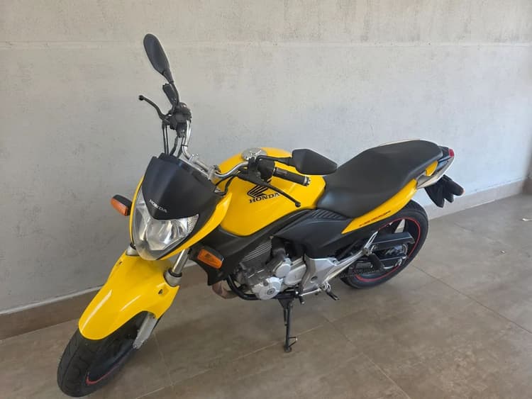 Cb 300 2012