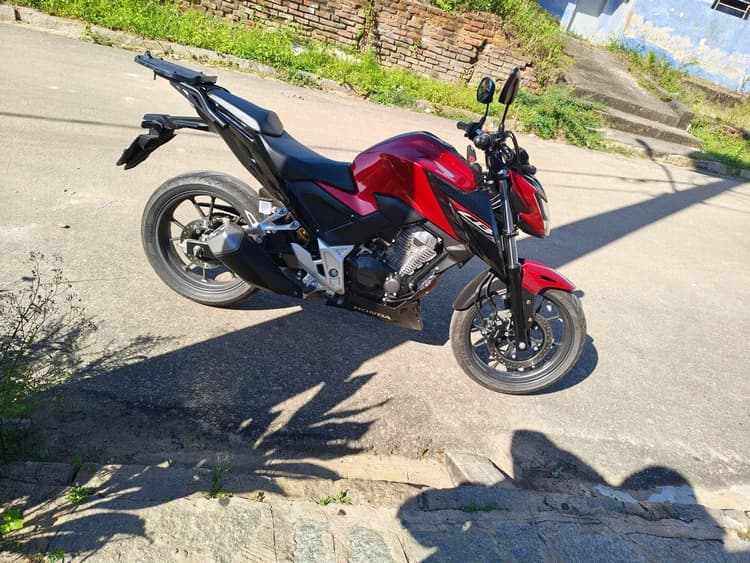 CB TWISTER 2024