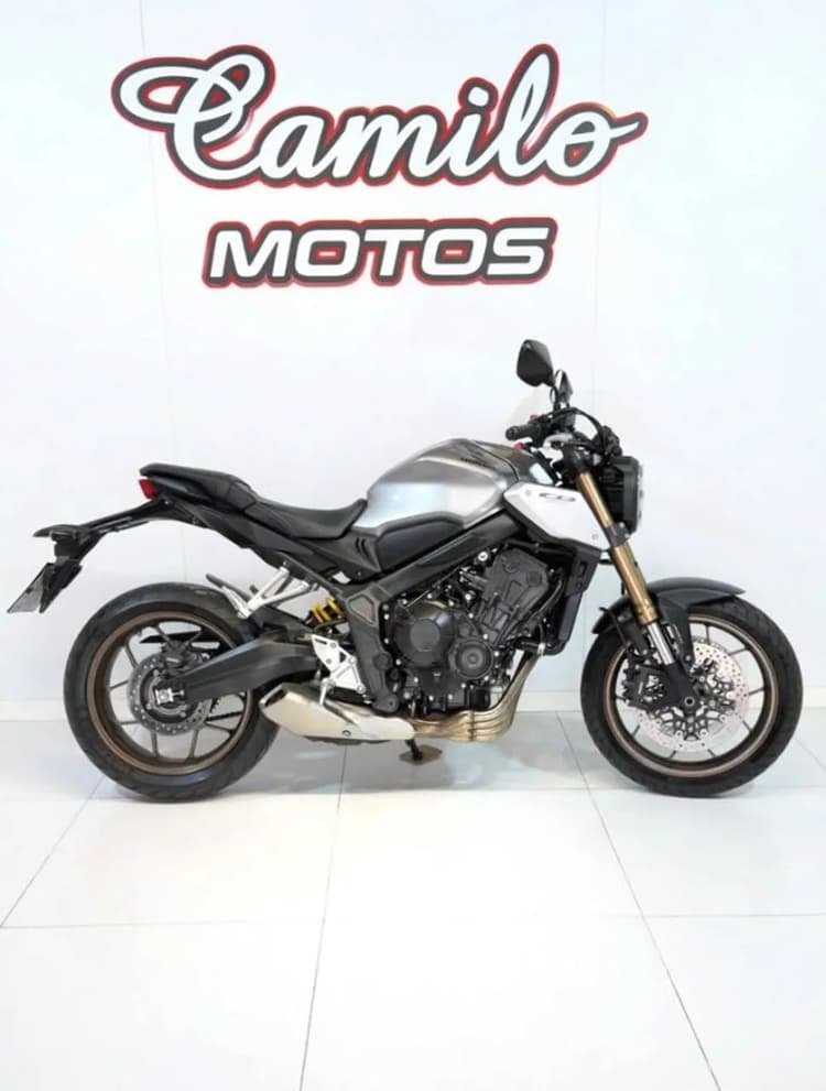 CB 650R IMPECAVEL