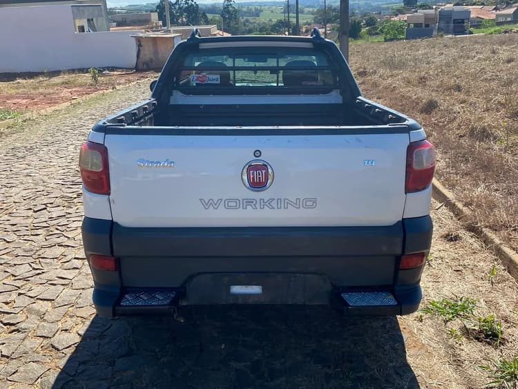 Fiat Strada Working Hard 1.4 Fire Flex 8V CS 2017