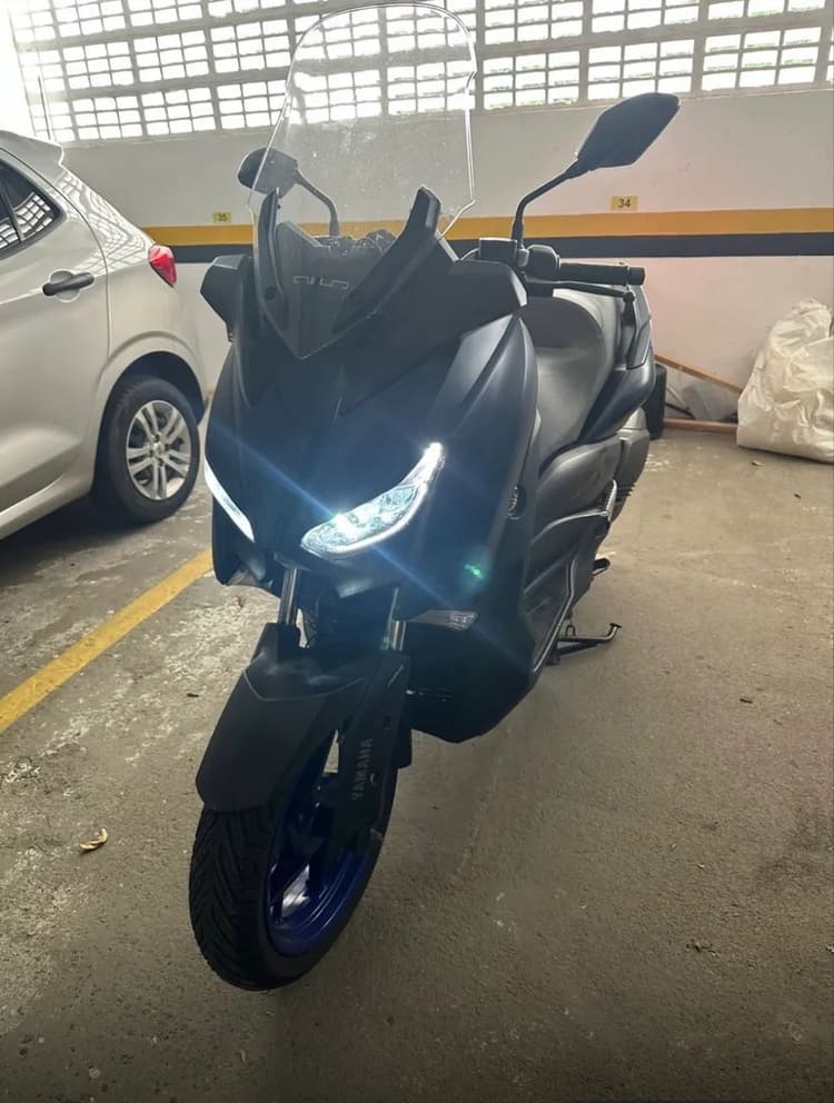 Yamaha Xmax super conservada 